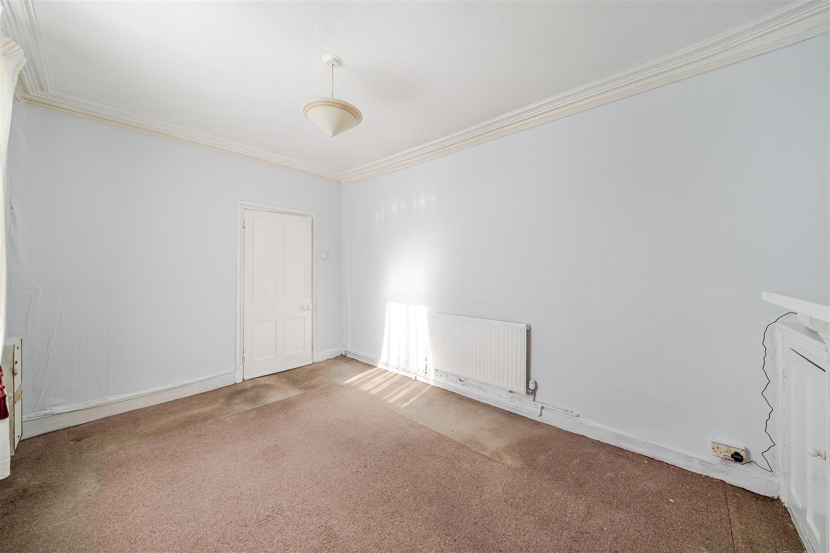 Carmarthen Road, Gendros, Swansea, SA5 8JH